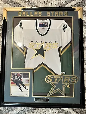 Custom Framed Dallas Stars Jersey Vintage Hockey NHL XXL Mike Modano Plaque READ • $219.99