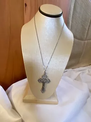 Beautiful Vintage Silver Tone Cross Necklace Estate • $6.99