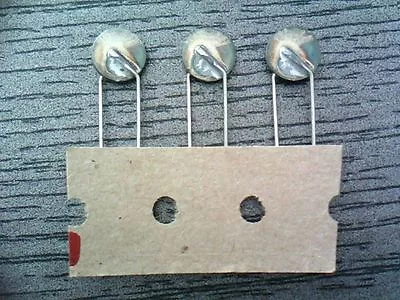 $1.50 • Buy 2.0 Ohm PTC Thermistor 5mm Pitch Siemens B59075S1160B51 LOT-10pcs