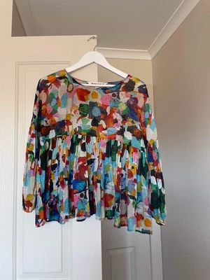 $80 • Buy Gorman Celebrations Top Size 8