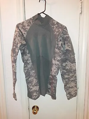 Preowned Medium ACS USGI Army Combat Shirt Digital Camo ACU Flame Resistant • $19.99