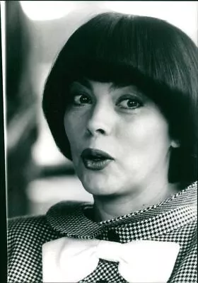 Mireille Mathieu - Vintage Photograph 2389127 • $13.90