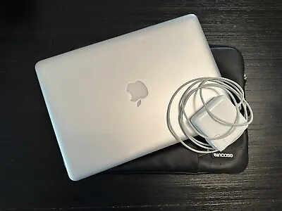 Apple MacBook Pro 13.3  (120 Gb SSD Intel Core I5. 2.50GHz 4GB RAM) • $99.99