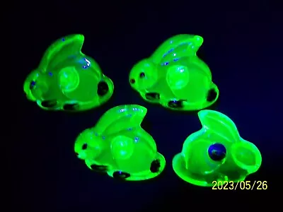 CZECH VASELINE GLASS BUTTONS (4 PCS) 1  (26mm)  UV  RABBIT  TRANSPARENT YELLOW • $16