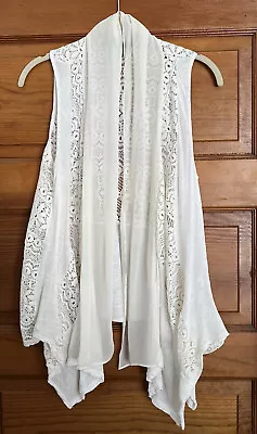 AB Studio Size Large Cream Colored Lacy Vest EUC • $11.99