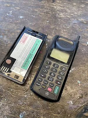 ** For Parts  ** Mercedes-Benz ** Phone • $37.43