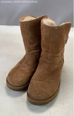 Ugg Women's Brown Fur Remora Buckle Boots Size 8 • $9.99