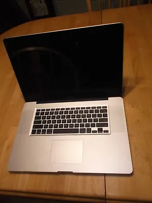 Apple MacBook Pro A1297 17  Laptop (Mid 2010) No Hardrive Powers On For Repair • $99
