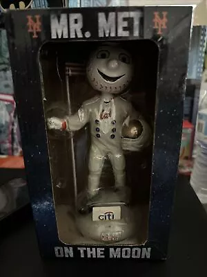 Mr. Met On The Moon Bobblehead NY Mets Baseball Memoribilia Stadium Give Away • $15