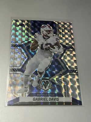 2022 Panini Mosaic Gabriel Davis #22 Silver Mosaic PRIZM Buffalo Bills • $2.95