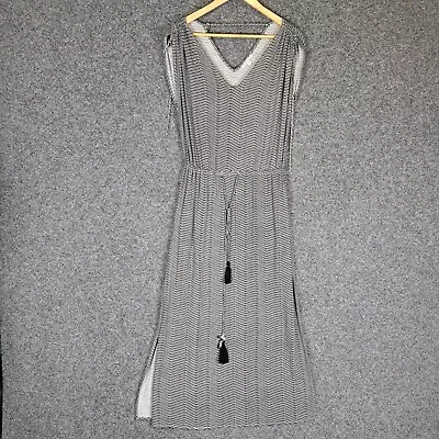 Target Womens Maxi Dress Size 12 Black White Sleeveless V-Neck Elastic Waist • $5.99