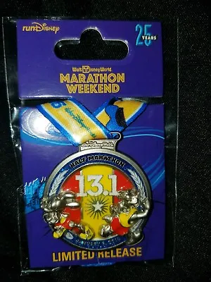 Run Disney Walt Disney World Marathon Weekend 2018  Mickey Donald 13.1 Medal Pin • $29.95
