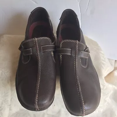 Croft & Barrow Wome's Shoes Color Brown Size 10flat • $10.70