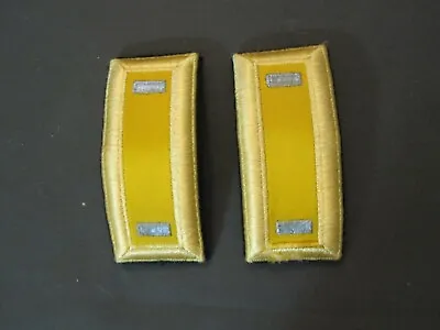 Pair Of Shoulder Boards For 1st Lt. Of Armor Or Cavalry - Vietnam Era • $14.99