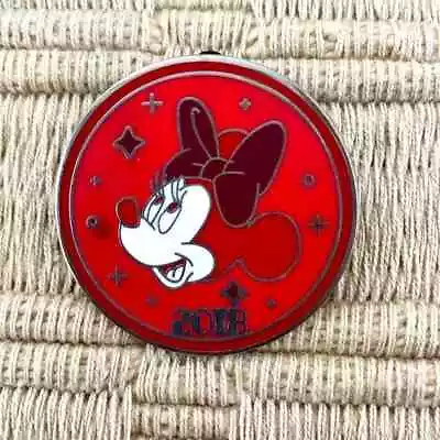 DISNEY PARKS 2018 Minnie Mouse Pin • $0.99