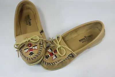 Vintage Minnetonka Leather Thunderbird Bead Fringe Moccasins Shoes Ladies Sz 7 • $24.99