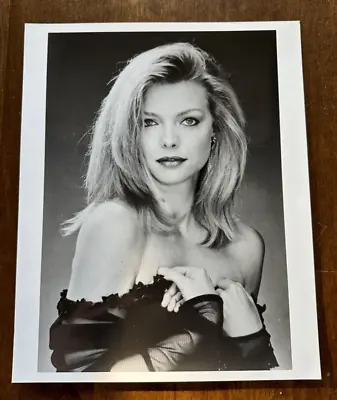 Michelle Pfeiffer-8x10 Glossy Photo Picture/image-vintage/sexy • $3