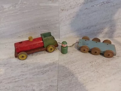 Vintage 1950/60’s Chad Valley Wooden Pull Along Toy Train Plus Wagon And Figure • £14.99