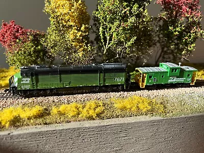 Minitrix N Scale Locomotive - GE U30CG Burlington Northern # 7671 & Box • $40