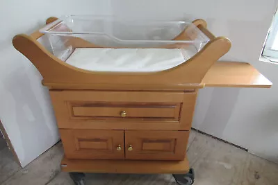 Stryker Hospital Medical Grade Infant Wood Bassinet Model 4400 W/ Tub & Mattress • $495