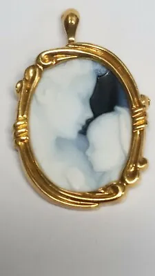 Vintage Solid 18 K  Gold  Cameo Mother And Child Pendant/ Pin • $789