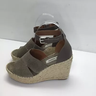 STEVE MADDEN Womens 7 M Platform Wilkes Wedge Espdrille Sandal Taupe • $9.88