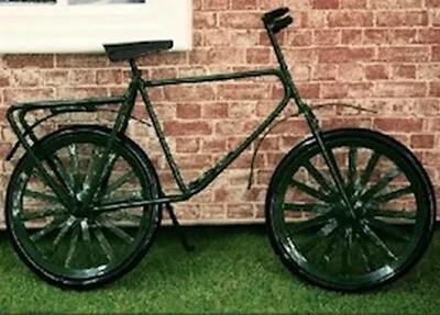 Green Metal Bicycle / Bike Doll House Miniature Bike Garden Accessory Cycle • £5.49