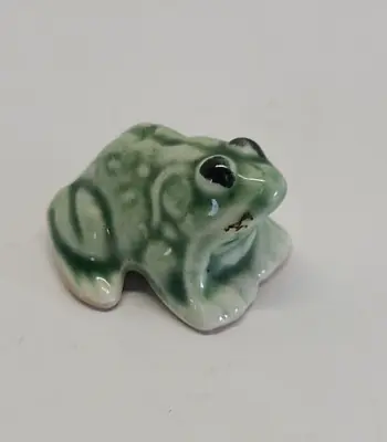 Vintage Miniature Figurine Porcelain Bone China Green Bull Frog Dollhouse 1  • $15