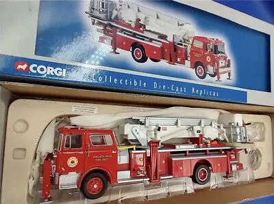 Corgi US53803 Mack CF Tower Philadelphia PA Fire Truck Ltd Ed Diecast Model 1:50 • $37.32