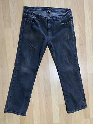 ANCHOR BLUE Size 36x30 Men’s Distressed Low Rise Slim Jeans • $10.50