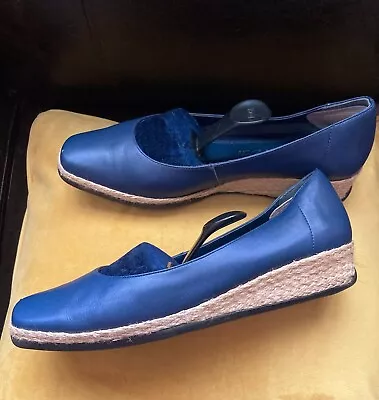 VAN DAL  Antibes Shoe ~ Navy Soft Leather Slip On ~ SIZE UK 3.5 • £5.99