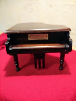 Vintage MUSICALE Miniature Dollhouse Grand Piano Music Box • $15.19