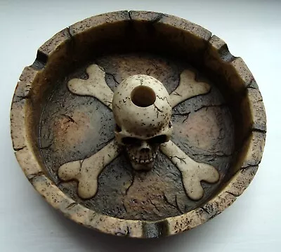£9.99 • Buy *NEW* Skull & Crossbones Ashtray By Myths & Legends. Boxed.