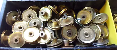 Meccano 8 X 1  Metal Pulleys With Boss Part 22 - Taken From This Container • £4