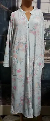 MISS ELAINE Sz M Floral Fleece House Dress Robe Long Sleeve Soft Zipper Cottage • $28