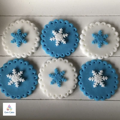 £5.99 • Buy 6 Edible Blue & White  Snowflakes Christmas Fondant Cupcake Toppers  Frozen