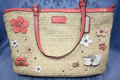 EUC Coach Straw Floral Appliqué Tote SV/Natural~ F29861 Leather Accent Flowers • $40