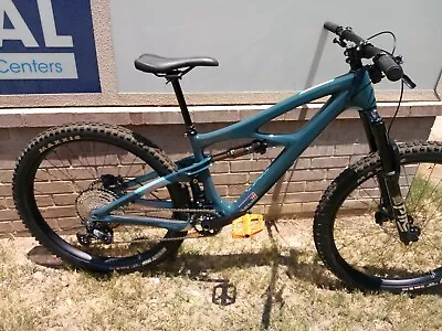 2021 Ibis Mojo 4 Medium Mountain Bike Shimano SLX Drivtrain- FULL CARBON FRAME • $4494.49