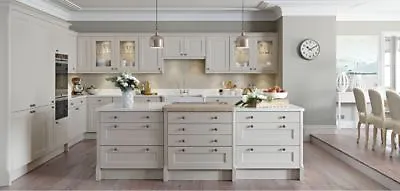 Solid Timber Painted Finsbury Shaker Rigid Built Kitchens In 4 Stock Colours • £1382.36
