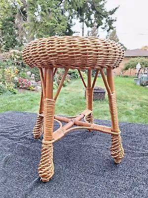 Vintage Mid Century Wicker Rattan Foot Stool / Plant Stand • $48.88