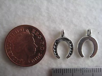 £2.99 • Buy 10 X Tibetan HORSE SHOE Charms -  WEDDING LUCKY GOOD LUCK KITSCH - CH174