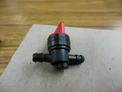 New 1/4  In Line Fuel Shut Off Valve Fits Lawn Mowers And Other Equipment 5841 • $6.45