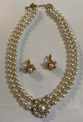 £345 • Buy Vintage 1960s South Sea Pearls Necklace & Earrings Set