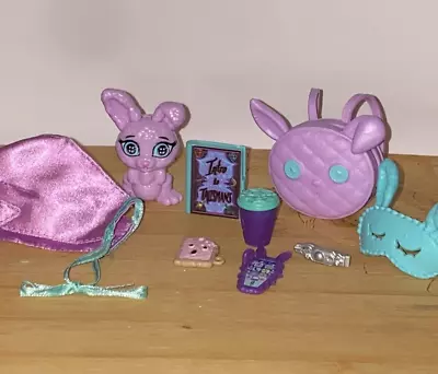 Monster High Creepover Party Twyla Pet Dustin Bunny & Accessories Lot • $15.99