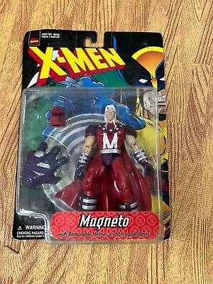NEW X-Men Magneto With Removable Helmet & Shrapnel Hand 1998 ToyBiz • $12