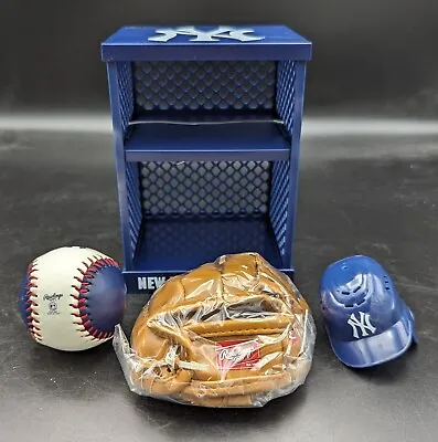 Rawlings NEW YORK YAKEES Mini Locker Set With Batting Helmet Ball & Glove NIB • $19.99