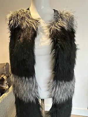 Bnwt H&m Faux Fur Waistcoat Gilet Black Grey Size Small 10-12 • $14.92
