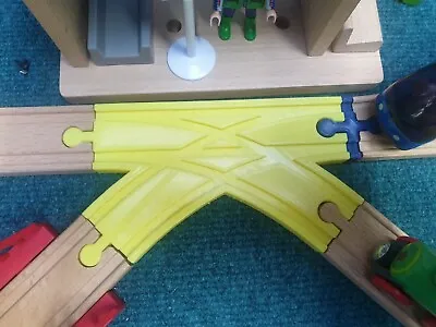 Wooden Train Track - 4-way Junction K  Shape Track (Brio-Ikea-Aldi-Thomas) • £9.59