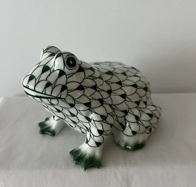 $12.99 • Buy Vintage Andrea By Sadek Hand Painted Porcelain Fish Net Frog Figurine