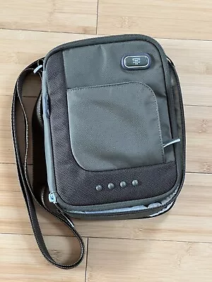 Tumi T-Tech Small Crossbody Strap Bag 5133MSS • $62